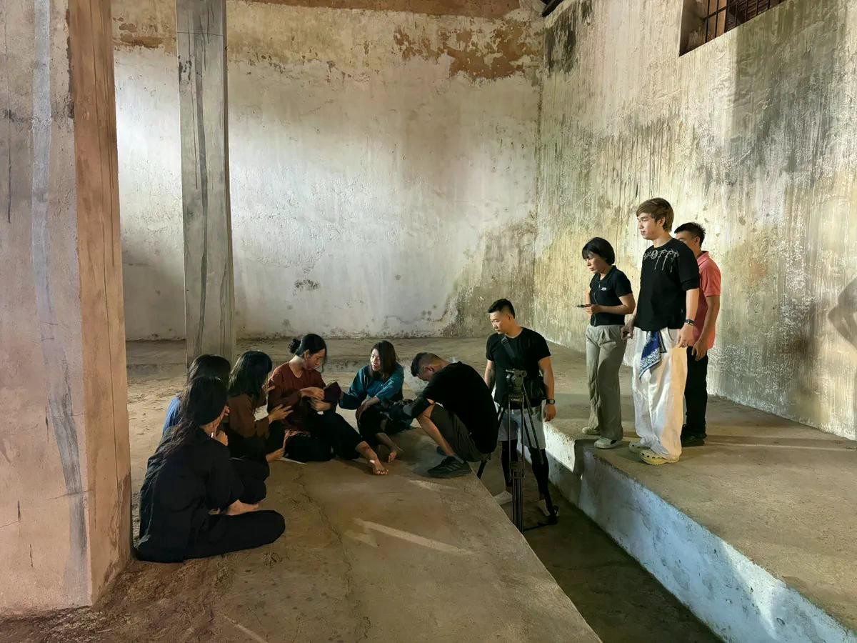 Phóng sự tái hiện lại lịch sử và tinh thần đấu tranh bất khuất của những người tù chính trị tại Côn Đảo. Phóng sự tái hiện lại lịch sử và tinh thần đấu tranh bất khuất của những người tù chính trị tại Côn Đảo.