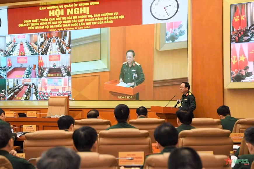 Thượng tướng Trịnh Văn Quyết phát biểu tại hội nghị.