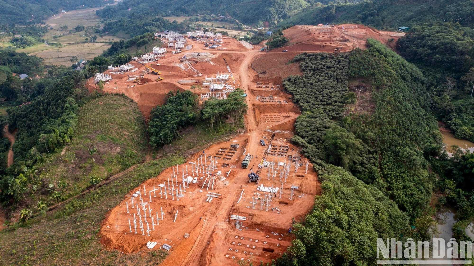 Toàn cảnh thôn Làng Nủ mới. Ảnh chụp ngày 30/10/2024.