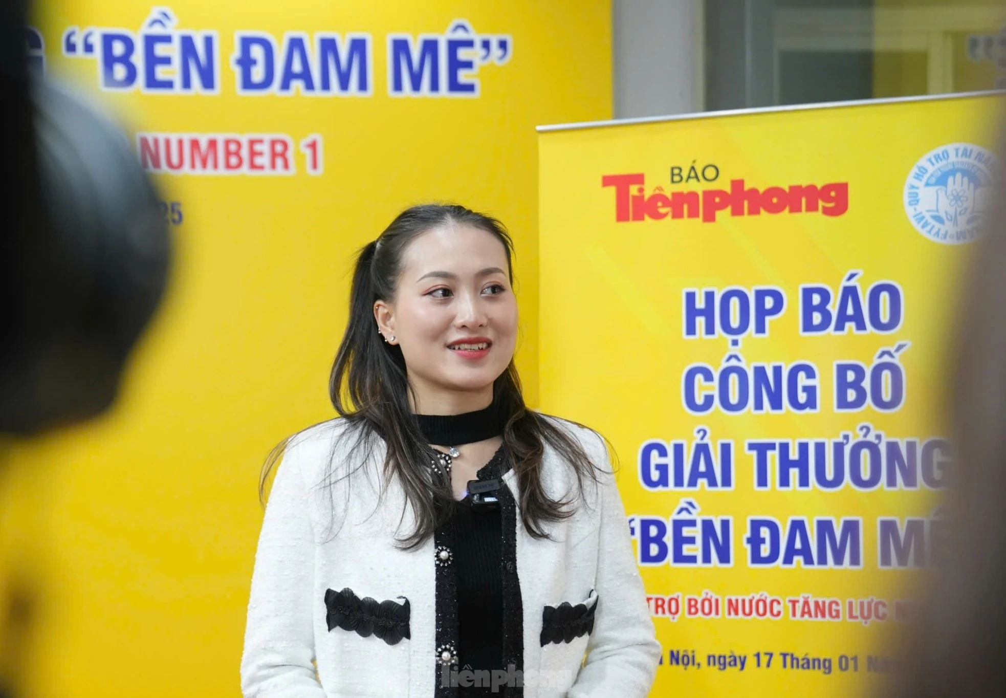 NSƯT Lô Thị Ngọc Thúy - Gương mặt trẻ Việt Nam triển vọng năm 2023 tại chương trình Họp báo công bố Giải thưởng Bền Đam Mê.