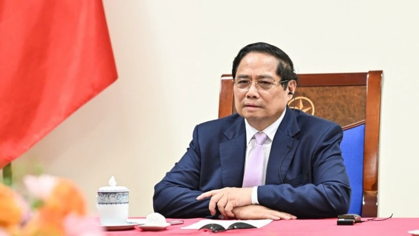 Thủ tướng Chính phủ Phạm Minh Chính điện đàm với Thủ tướng Malaysia Anwar Ibrahim.