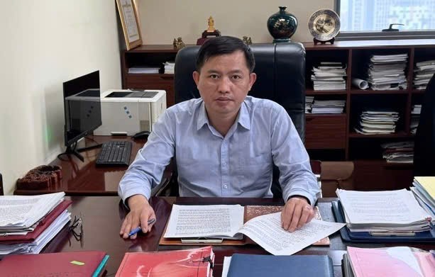 Ông Nguyễn Khánh Tùng Phó Giám đốc Ban Quản lý dự án đường sắt. Ông Nguyễn Khánh Tùng Phó Giám đốc Ban Quản lý dự án đường sắt.