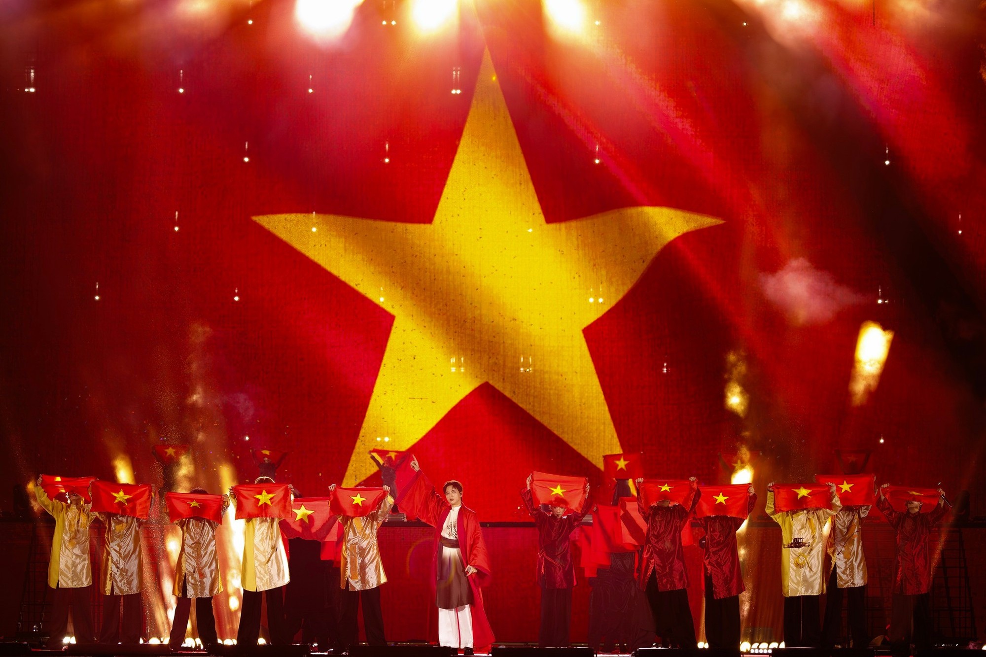 Các thế hệ nghệ sĩ trẻ tiếp nối truyền thống.