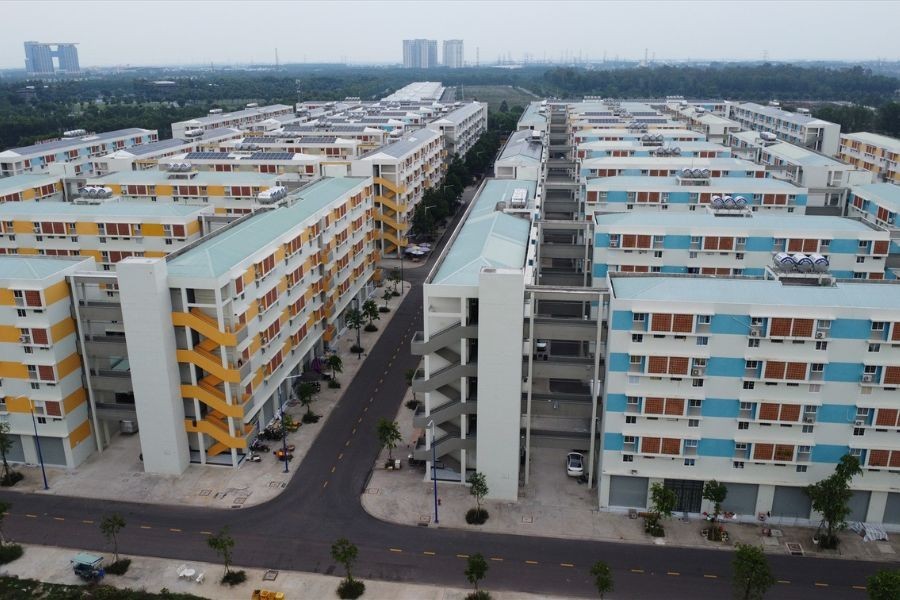 Hiện cả nước có 692 dự án nhà ở xã hội đang được triển khai với quy mô 633.559 căn. Hiện cả nước có 692 dự án nhà ở xã hội đang được triển khai với quy mô 633.559 căn.