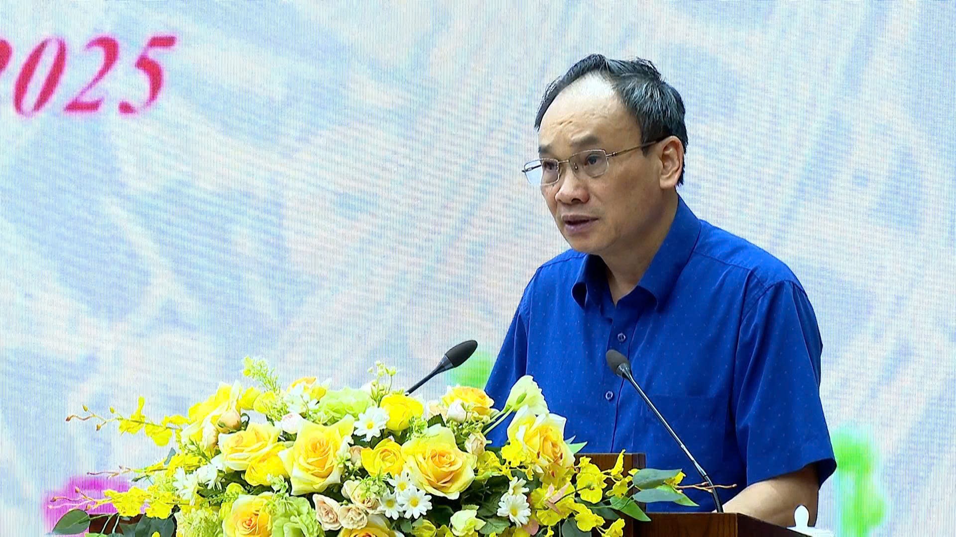 Đồng chí Lý Văn Hải, Ủy viên Ban Thường vụ Tỉnh ủy, Phó Chủ tịch Thường trực Ủy ban MTTQ tỉnh phát biểu tại hội nghị. z6811074212469-f8fda204b7965d2dd76a204648020098.jpg