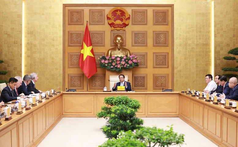 Thủ tướng khẳng định Việt Nam đang cải cách và sẽ còn cải cách hơn nữa, các cơ quan tiếp tục chuyển trạng thái mạnh mẽ, tạo thuận lợi nhất cho người dân và doanh nghiệp. Thủ tướng khẳng định Việt Nam đang cải cách và sẽ còn cải cách hơn nữa, các cơ quan tiếp tục chuyển trạng thái mạnh mẽ, tạo thuận lợi nhất cho người dân và doanh nghiệp.