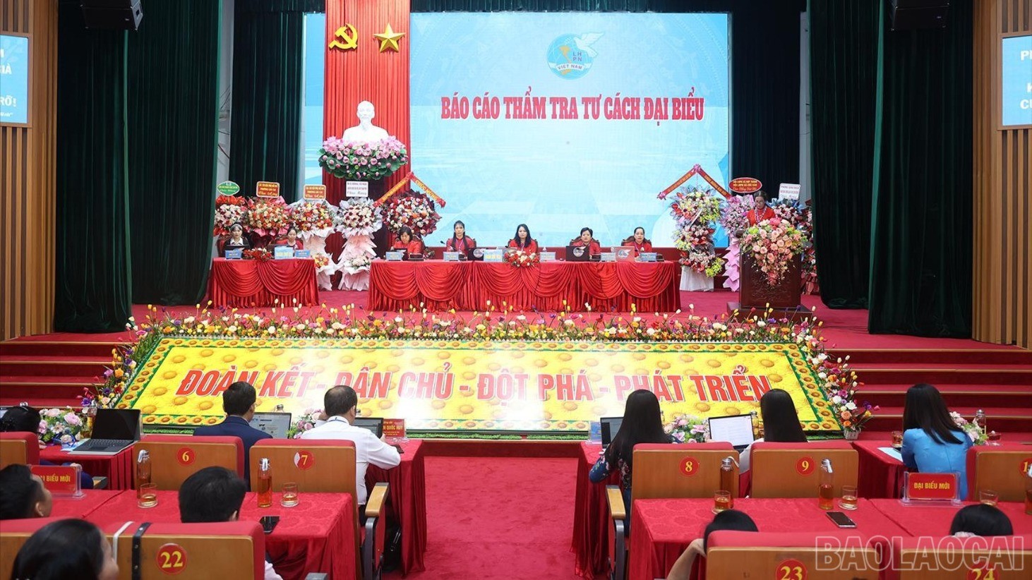 Quang cảnh đại hội. br-z7086441435203-48490d07c8b94e9f97cf1af6db20e637.jpg
