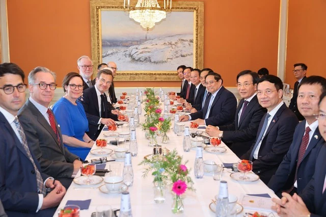 Thủ tướng Chính phủ Phạm Minh Chính hội đàm với Thủ tướng Thụy Điển Ulf Kristerson.