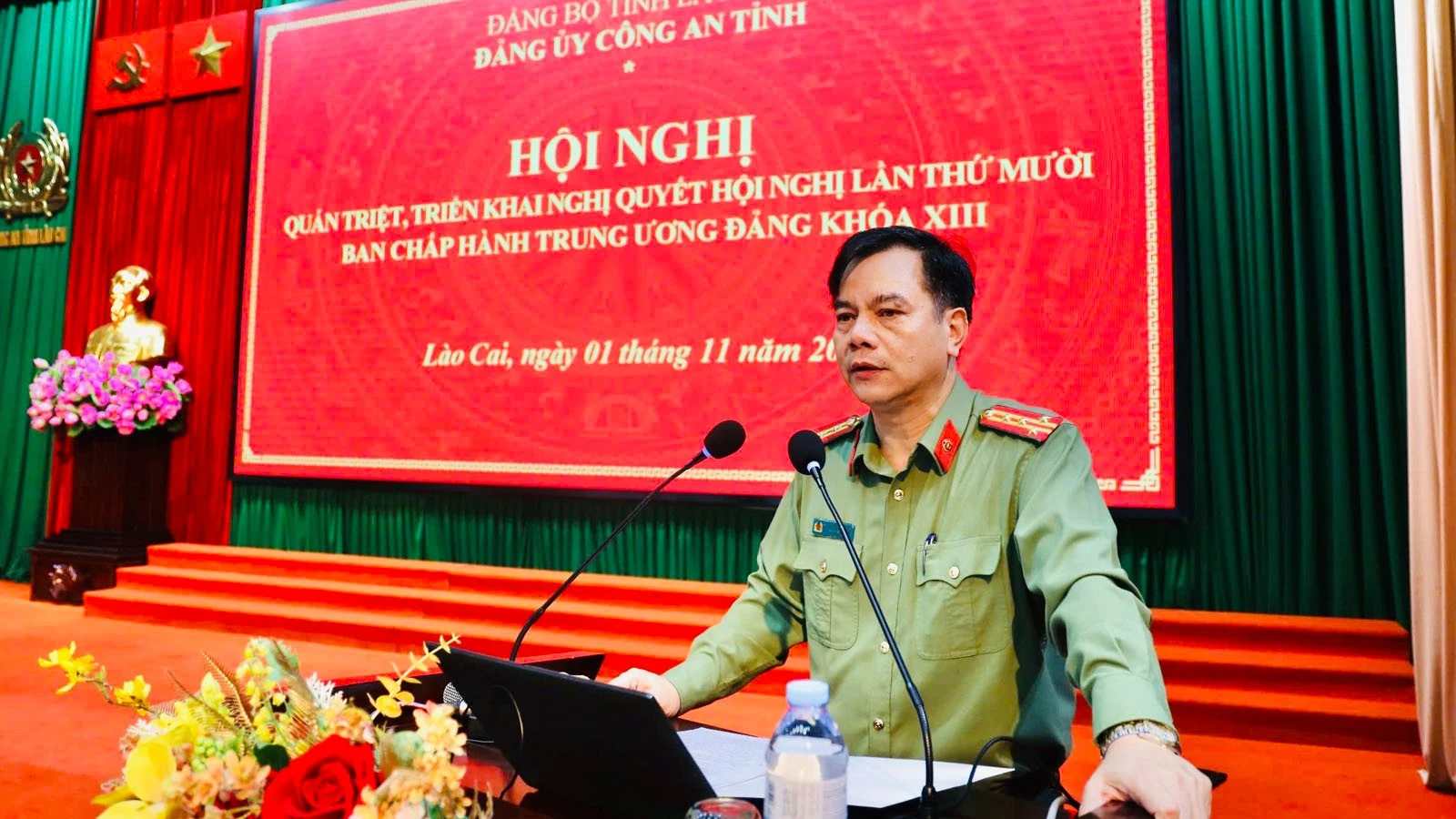 anh-3-dai-ta-nguyen-van-thinh-pho-bi-thu-dang-uy-pho-giam-doc-cong-an-tinh-phat-bieu-khai-mac-hoi-nghi.jpg