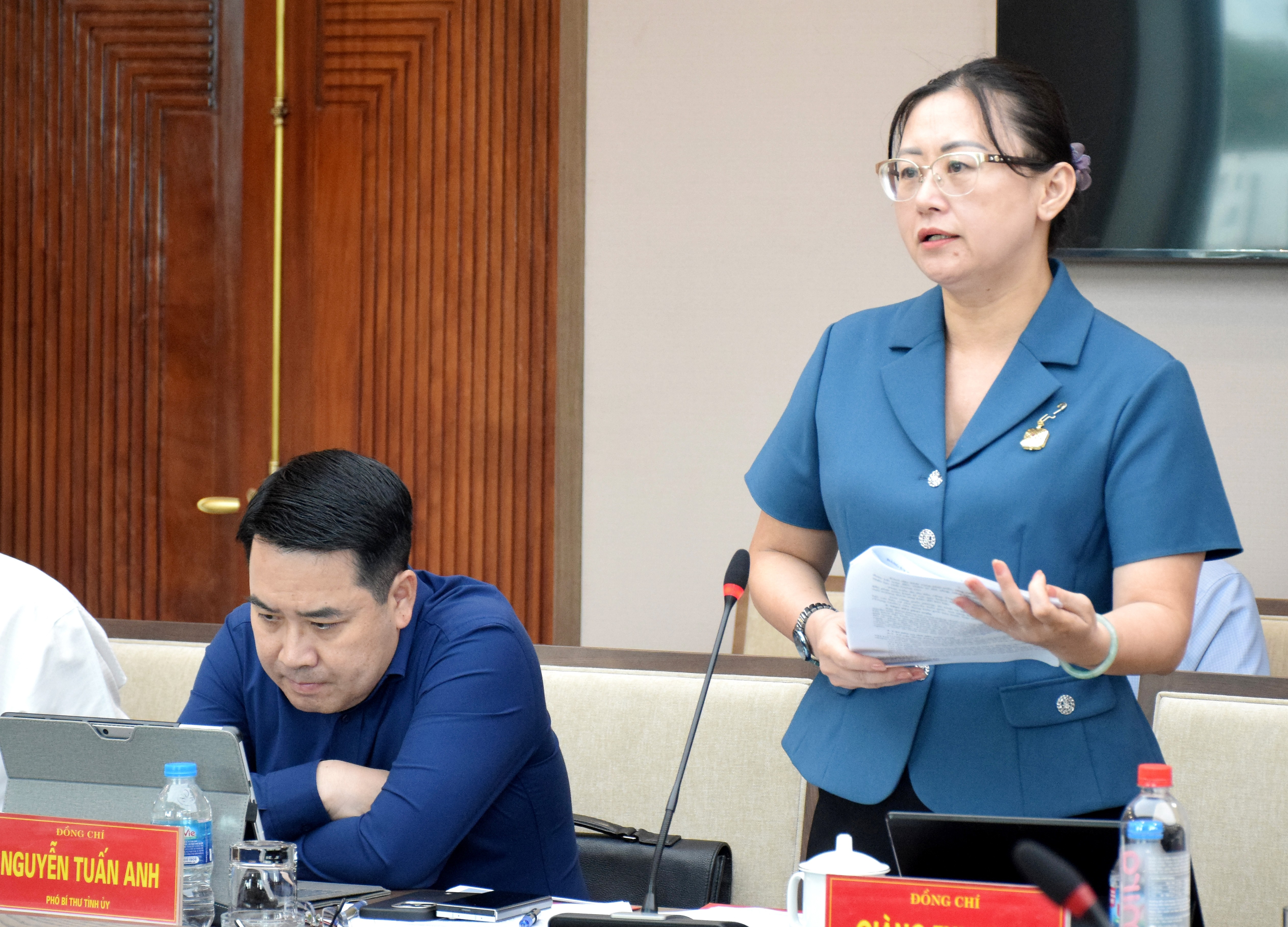Đồng chí Giàng Thị Dung, Phó Bí thư Tỉnh ủy, Chủ tịch Ủy ban MTTQ Việt Nam tỉnh phát biểu tại hội nghị. dsc-0092dcgiangthidung.jpg