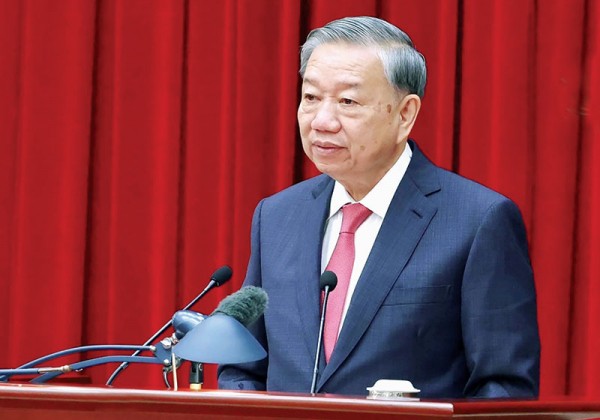 Tổng Bí thư Tô Lâm: “Muốn chuyển chủ trương lớn thành kết quả cụ thể, chúng ta cần hành động kiên quyết, minh bạch, nhất quán”. Tổng Bí thư Tô Lâm: “Muốn chuyển chủ trương lớn thành kết quả cụ thể, chúng ta cần hành động kiên quyết, minh bạch, nhất quán”.