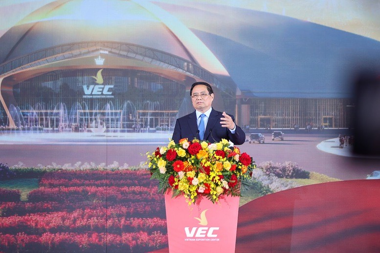 Thủ tướng Phạm Minh Chính tuyên bố khánh thành, khởi công 250 công trình, dự án để chào mừng 80 năm Cách mạng tháng Tám và Quốc khánh 2/9, 80 năm Ngày truyền thống lực lượng Công an Nhân dân anh hùng. Thủ tướng Phạm Minh Chính tuyên bố khánh thành, khởi công 250 công trình, dự án để chào mừng 80 năm Cách mạng tháng Tám và Quốc khánh 2/9, 80 năm Ngày truyền thống lực lượng Công an Nhân dân anh hùng.
