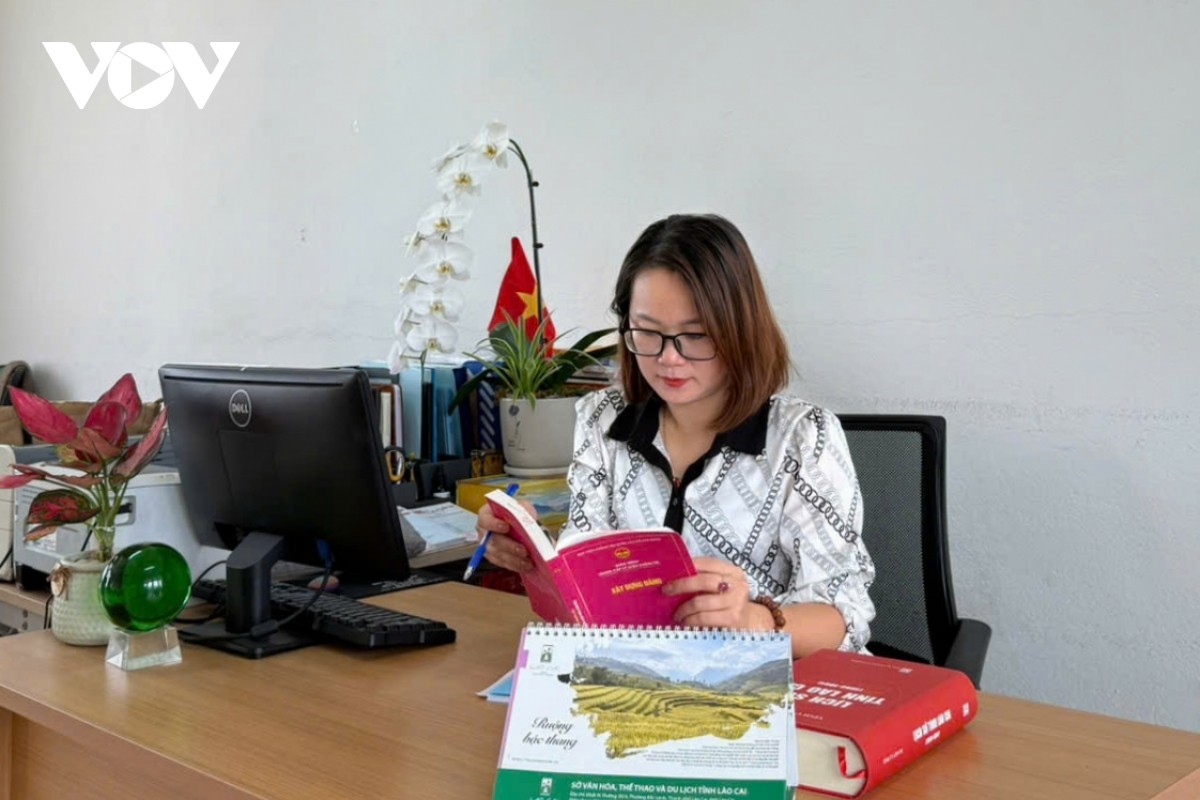 Bà Hoàng Thị Kim Thanh - Phó Trưởng khoa Xây dựng Đảng, Trường Chính trị tỉnh Lào Cai.