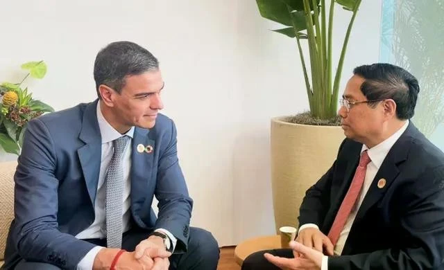 Thủ tướng Phạm Minh Chính và Thủ tướng Tây Ban Nha Pedro Sanchez.