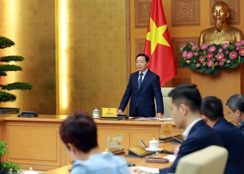 Phó Thủ tướng Trần Hồng Hà khẳng định Việt Nam sẵn sàng chia sẻ nguồn lực, nhân lực, khoa học công nghệ với các quốc gia có điều kiện tương đồng về khí hậu, thổ nhưỡng để phát triển sản phẩm OCOP và nền nông nghiệp bền vững. Phó Thủ tướng Trần Hồng Hà khẳng định Việt Nam sẵn sàng chia sẻ nguồn lực, nhân lực, khoa học công nghệ với các quốc gia có điều kiện tương đồng về khí hậu, thổ nhưỡng để phát triển sản phẩm OCOP và nền nông nghiệp bền vững.