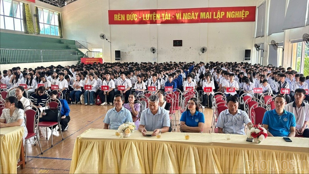 Toàn cảnh hội nghị. baolaocai-c-z7003759863510-22d065d39e4e05369c5df5565671d545.jpg
