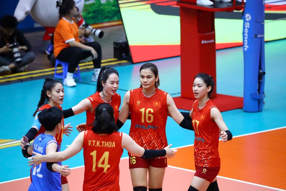 Các cô gái Việt Nam có năm thứ hai liên tiếp về nhì tại giải. Các cô gái Việt Nam có năm thứ hai liên tiếp về nhì tại giải.