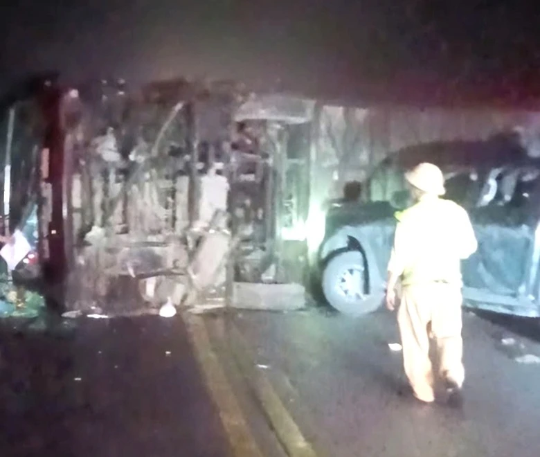 Hiện trường vụ tai nạn giao thông.