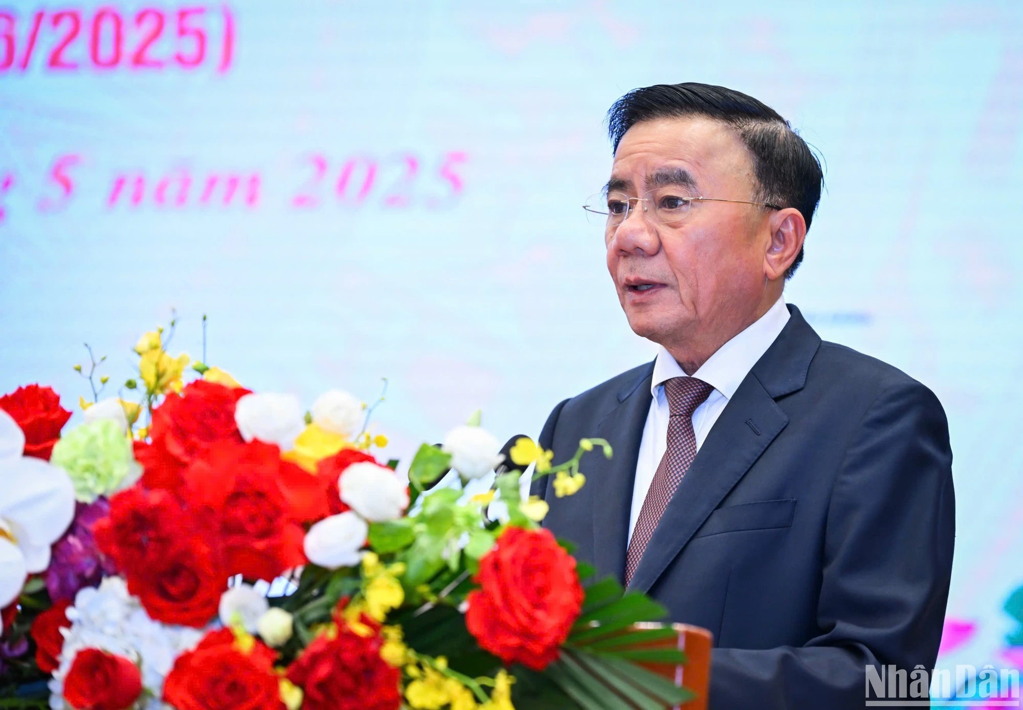 Đồng chí Trần Cẩm Tú đánh giá, Hội thảo là sự kiện quan trọng, khởi đầu cho các hoạt động kỷ niệm 100 năm Ngày Báo chí Cách mạng Việt Nam.