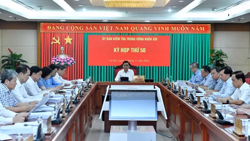 Tại Kỳ họp thứ 50, Ủy ban Kiểm tra Trung ương đã đề nghị cấp có thẩm quyền xem xét, thi hành kỷ luật một số tổ chức đảng, đảng viên.