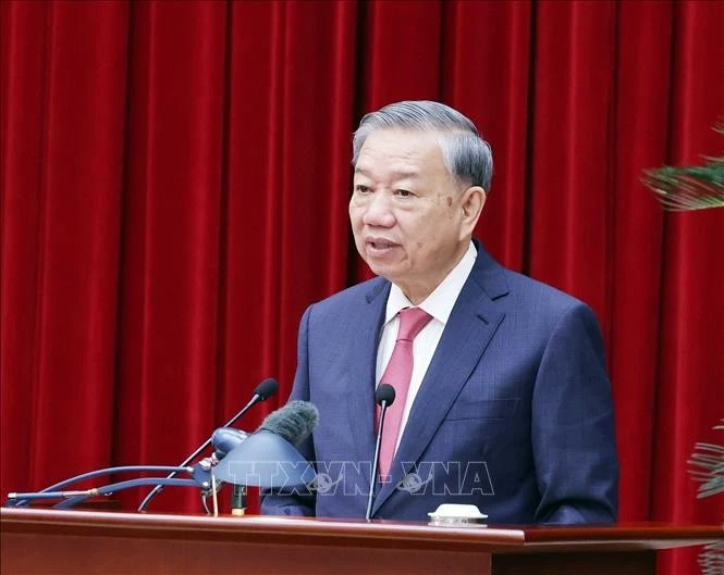 Tổng Bí thư Tô Lâm phát biểu bế mạc Hội nghị lần thứ 13 Ban Chấp hành Trung ương Đảng khóa XIII, sáng 8/10.