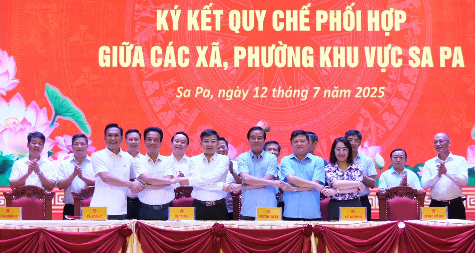 Ký quy chế phối hợp giữa phường Sa Pa và các xã Khu vực Sa Pa ở 1 số lĩnh vực sa-pa-quy-che00-02-38-23still001-1774.jpg