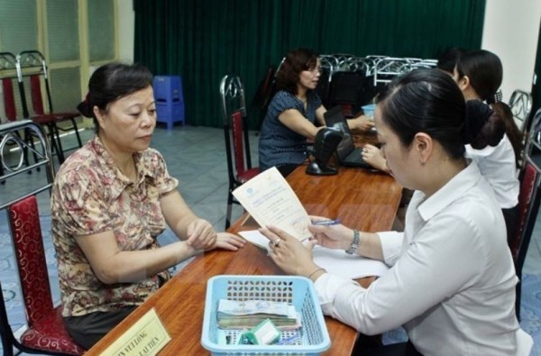 Thực hiện chi trả lương hưu, trợ cấp. Thực hiện chi trả lương hưu, trợ cấp.