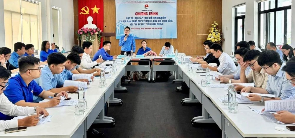 Tỉnh đoàn tổ chức gặp gỡ, họp bàn kế hoạch, quy chế hoạt động với Hội Kỹ sư trẻ tỉnh.