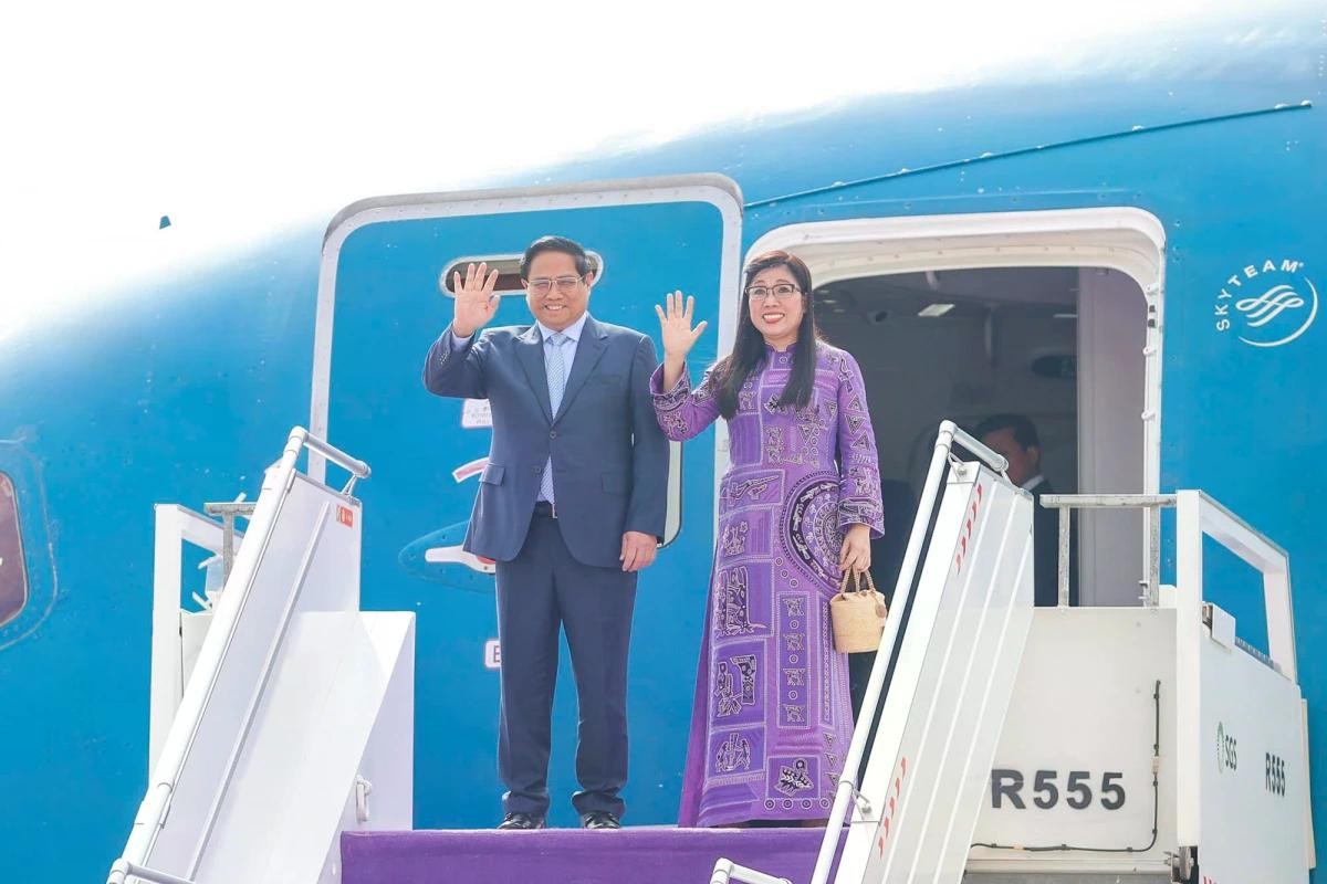 Thủ tướng Phạm Minh Chính và Phu nhân Lê Thị Bích Trân. Thủ tướng Phạm Minh Chính và Phu nhân Lê Thị Bích Trân.