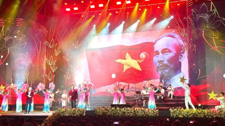 Tiết mục nghệ thuật đặc sắc trong chương trình nghệ thuật đặc biệt Xuân Quê hương 2025.