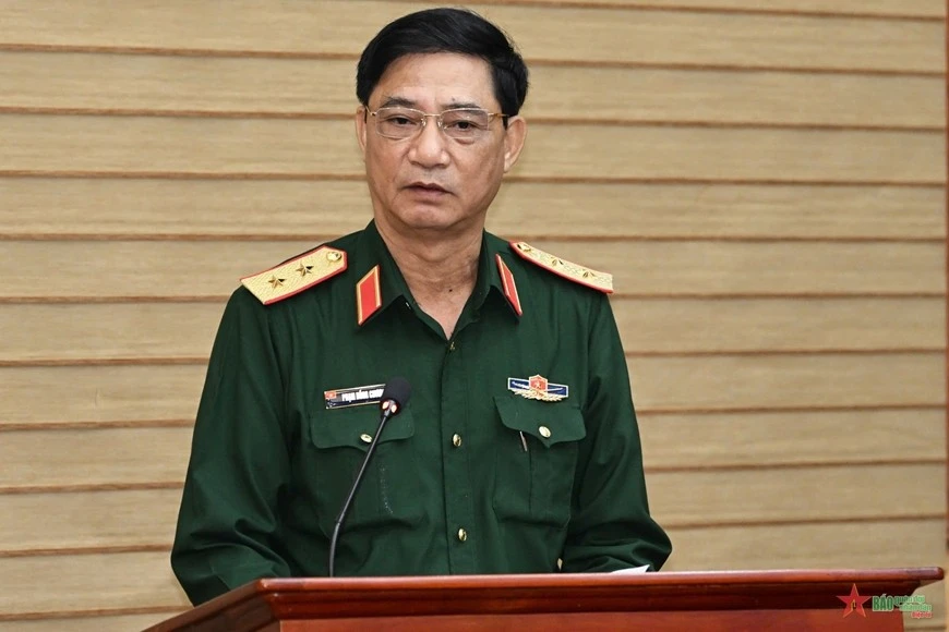 Trung tướng Phạm Hồng Chương phát biểu tại hội nghị.