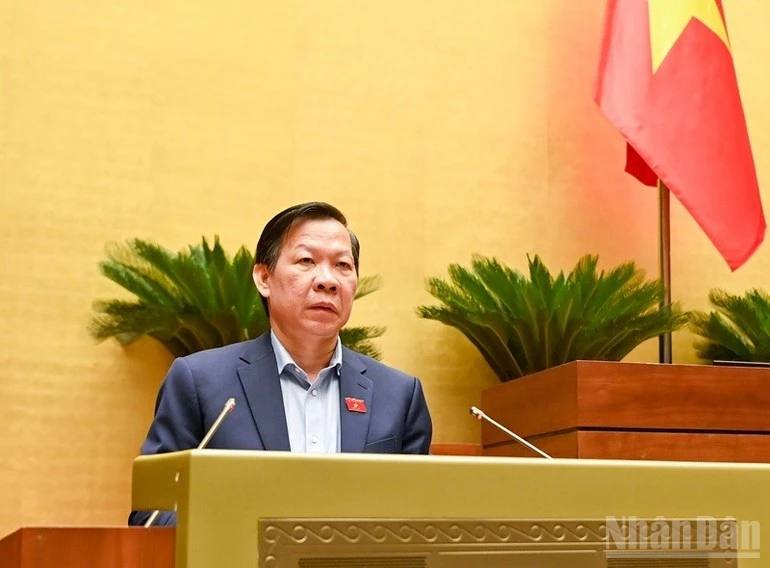 Chủ nhiệm Ủy ban Kinh tế và Tài chính của Quốc hội Phan Văn Mãi.