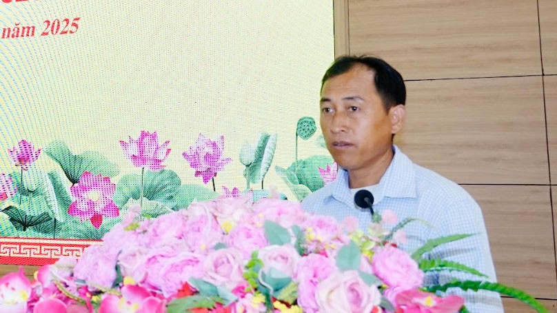 Đại biểu tham luận tại đại hội. 222222222.jpg