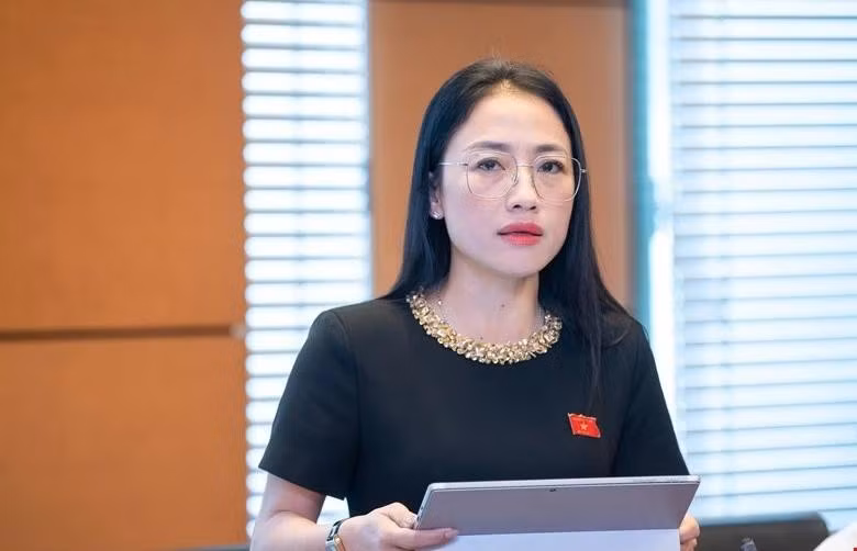 Theo ĐBQH Trần Khánh Thu (Đoàn Thái Bình), định hướng miễn viện phí toàn dân là minh chứng cho cam kết "không ai bị bỏ lại phía sau". (Ảnh: Media Quốc hội)