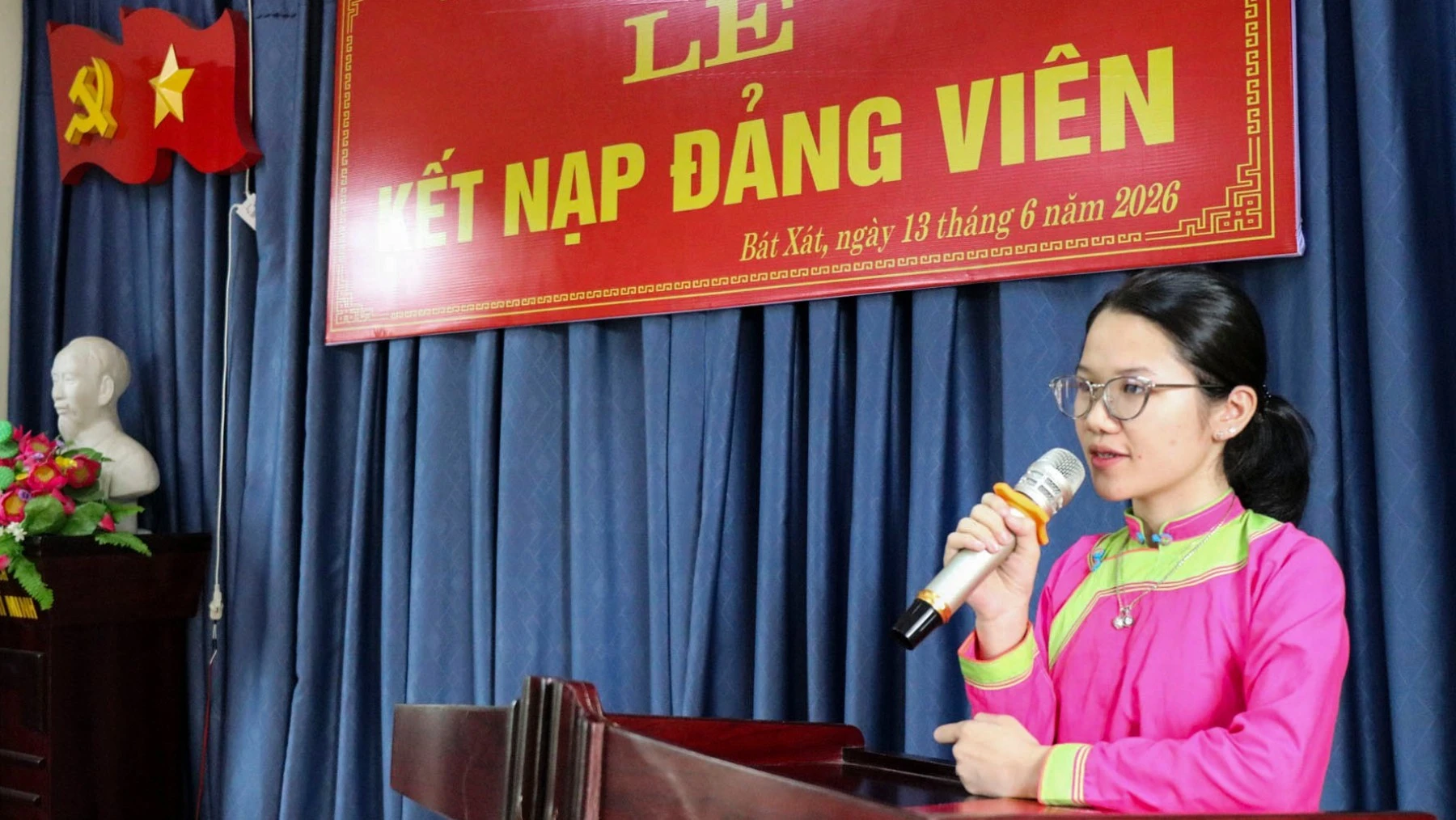dai-dien-dang-vien-moi-phat-bieu-y-kien-365.jpg