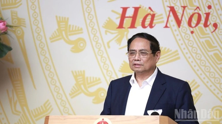 Bí thư Đảng ủy Chính phủ, Thủ tướng Chính phủ Phạm Minh Chính phát biểu ý kiến tại hội nghị.