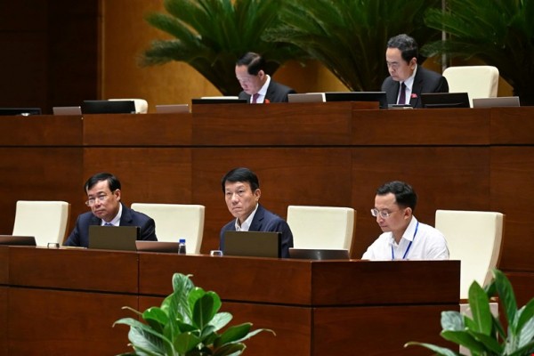 Dự thảo luật do Bộ Công an chủ trì soạn thảo, được Uỷ ban Quốc phòng, An ninh và Đối ngoại thẩm tra. Dự thảo luật do Bộ Công an chủ trì soạn thảo, được Uỷ ban Quốc phòng, An ninh và Đối ngoại thẩm tra.