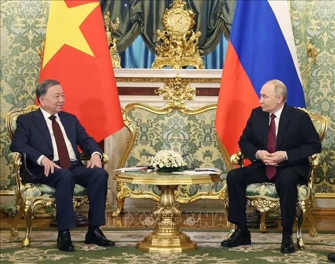 Tổng Bí thư Tô Lâm hội đàm hẹp với Tổng thống Nga Vladimir Putin.