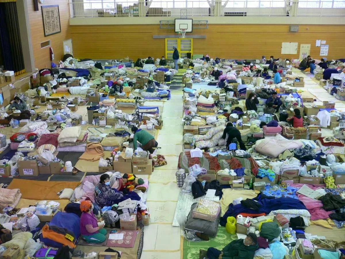 Một trung tâm sơ tán trong thảm họa động đất tại Nhật Bản vào tháng 4/2011.