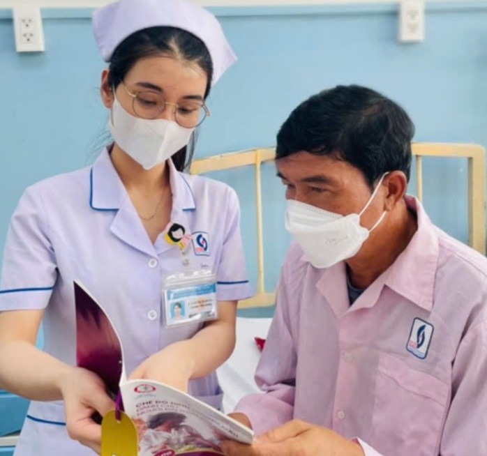 Nghị định số 188/2025/NĐ-CP của Chính phủ có nhiều thay đổi quan trọng về thẻ BHYT, tạo thuận lợi hơn nữa cho người tham gia trong tiếp cận và thụ hưởng các quyền lợi. Nghị định số 188/2025/NĐ-CP của Chính phủ có nhiều thay đổi quan trọng về thẻ BHYT, tạo thuận lợi hơn nữa cho người tham gia trong tiếp cận và thụ hưởng các quyền lợi.