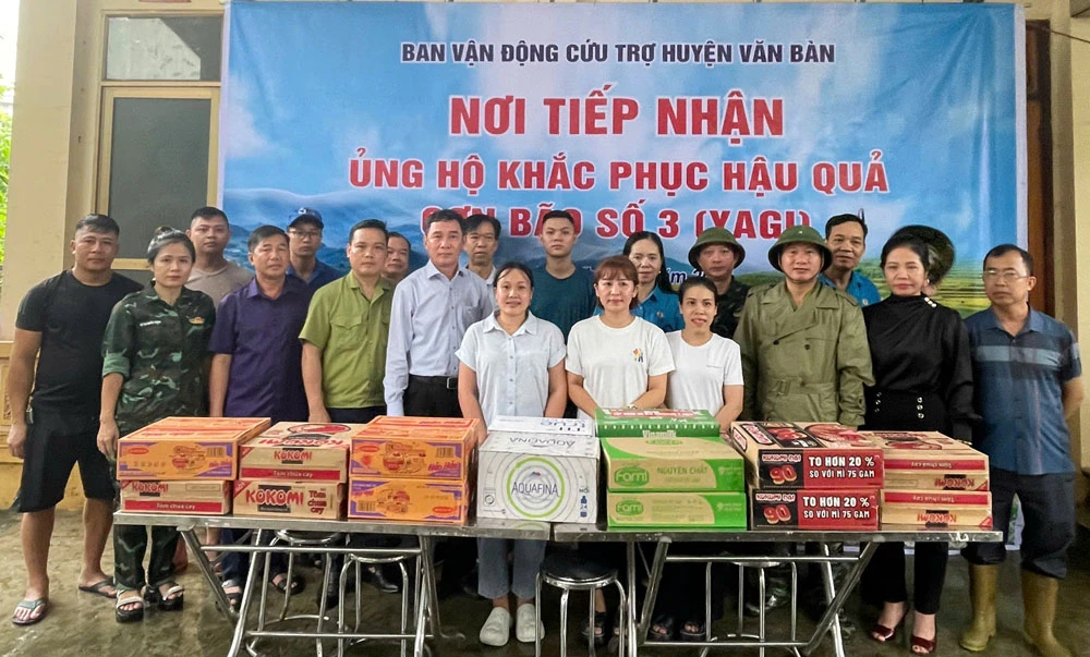 tiep nhan ung ho.jpg