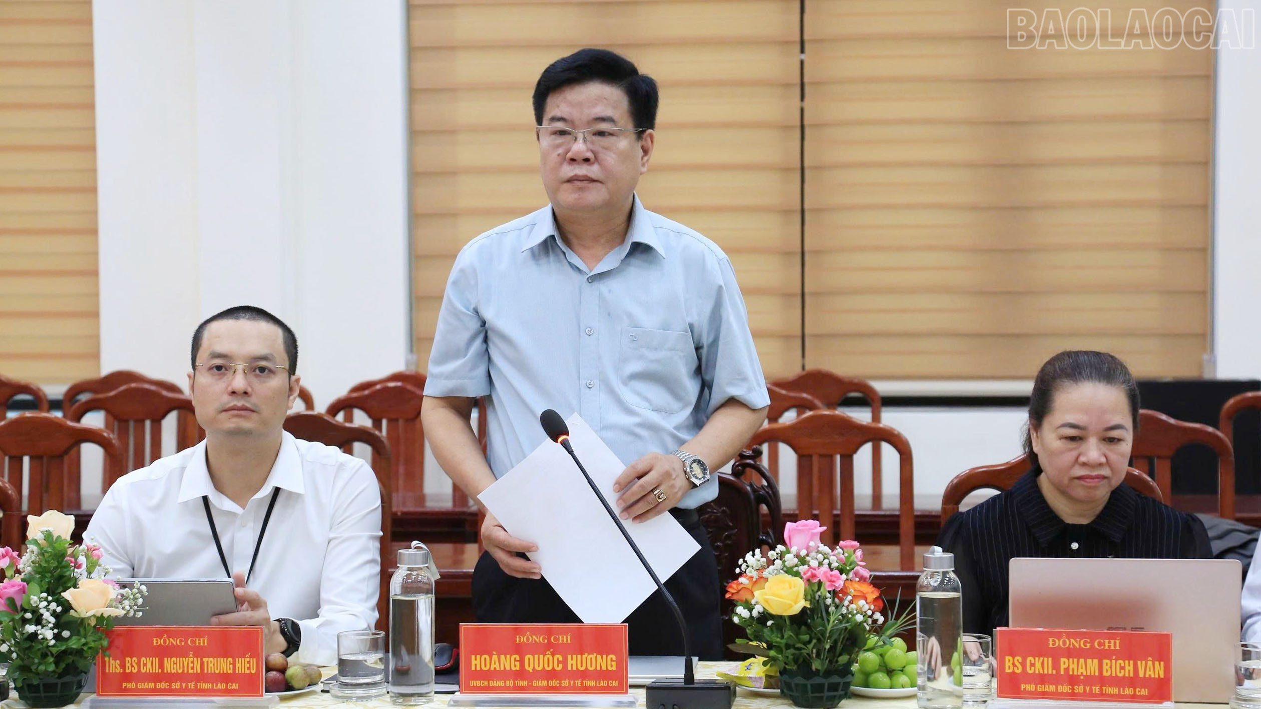 Ông Hoàng Quốc Hương - Giám đốc Sở Y tế Lào Cai phát biểu tại hội nghị. baolaocai-tr_image-1.jpg
