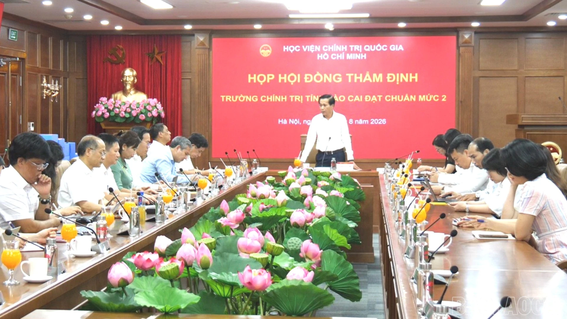 baolaocai-br-tham-dinh-chuan-200-26-16-37still001.jpg