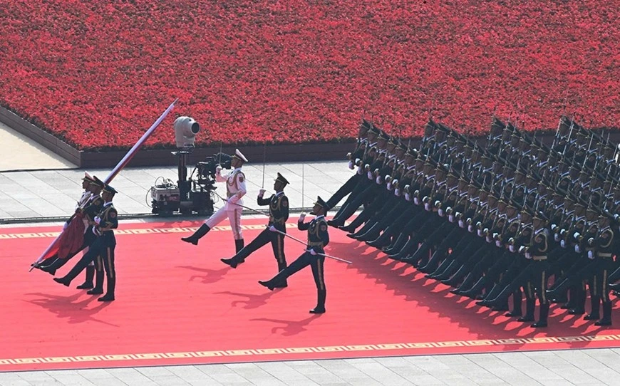 Một số hình ảnh tại Lễ duyệt binh kỷ niệm 80 năm chiến thắng phát xít của nhân dân thế giới.