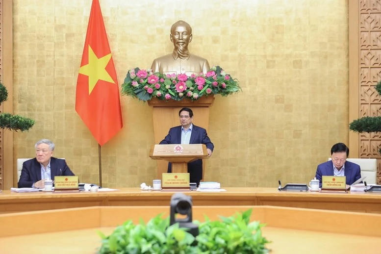 Thủ tướng giao các Phó Thủ tướng Chính phủ phụ trách lĩnh vực chỉ đạo các cơ quan chủ trì trong tiếp thu, khẩn trương hoàn thiện hồ sơ các dự án luật, nghị quyết theo đúng quy định để trình Quốc hội tại Kỳ họp thứ 9 vào tháng 5/2025.