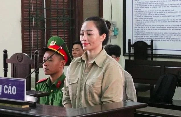 Bị cáo Trương Thị Hương tại phiên toà.