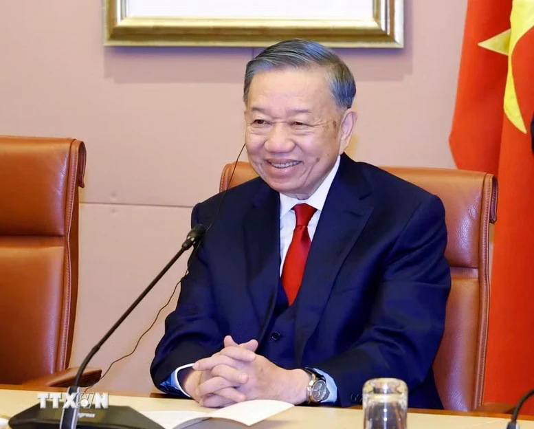 Tổng Bí thư, Chủ tịch nước Tô Lâm phát biểu tại hội đàm chính thức với Thủ tướng Australia Anthony Albanese.