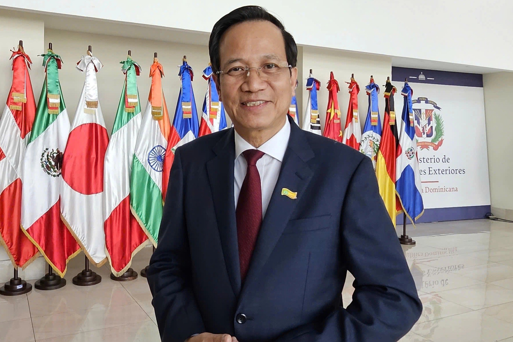 Bộ trưởng LĐ-TB&XH Đào Ngọc Dung khẳng định Việt Nam hoàn toàn chủ động tham gia Liên minh toàn cầu chống đói nghèo với tư cách sáng lập viên. Bộ trưởng LĐ-TB&XH Đào Ngọc Dung khẳng định Việt Nam hoàn toàn chủ động tham gia Liên minh toàn cầu chống đói nghèo với tư cách sáng lập viên.