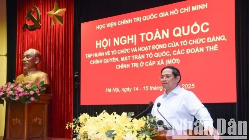 Thủ tướng Chính phủ Phạm Minh Chính phát biểu bế mạc hội nghị. Thủ tướng Chính phủ Phạm Minh Chính phát biểu bế mạc hội nghị.