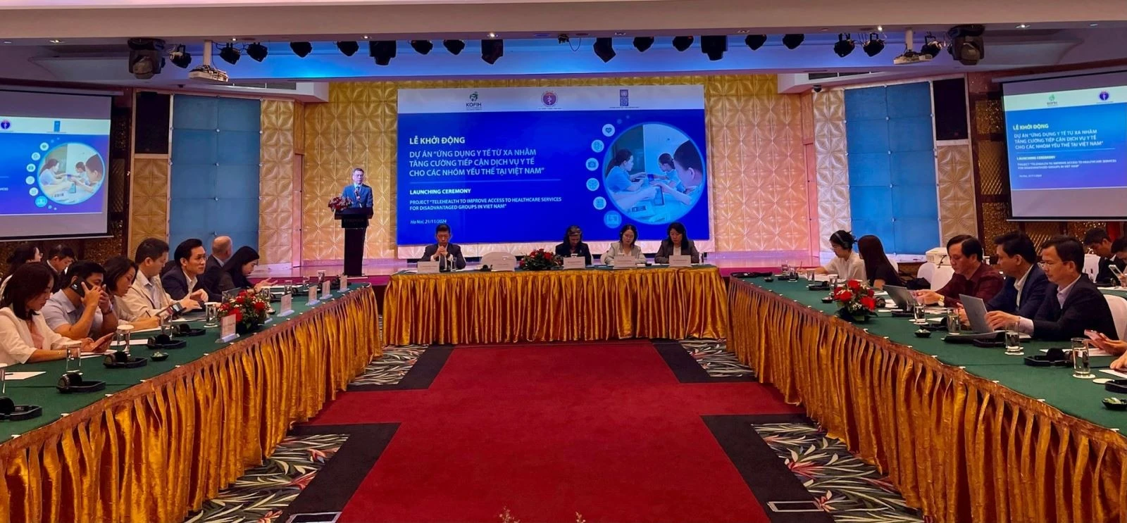 Quang cảnh buổi lễ.